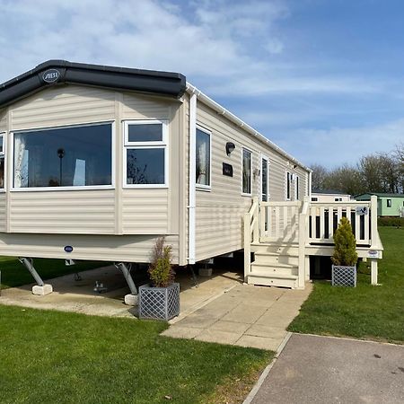 Tattershall Lakes Kingfisher Caravan 8 Berth With Hot Tub & Wifi Ngoại thất bức ảnh