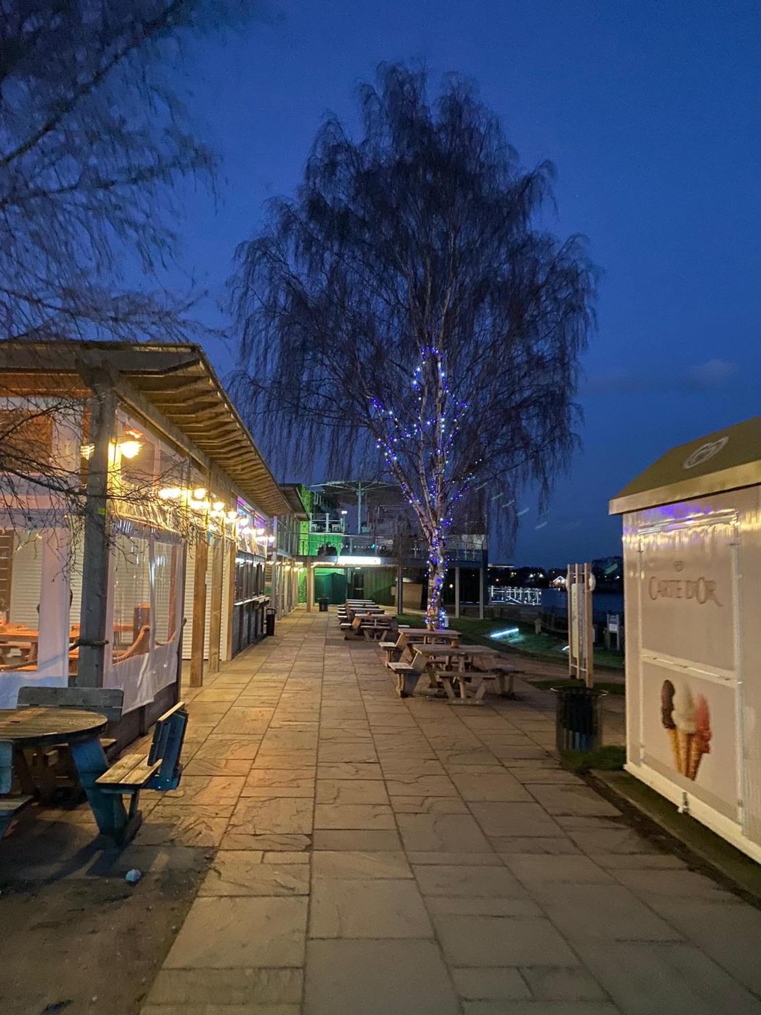 Tattershall Lakes Kingfisher Caravan 8 Berth With Hot Tub & Wifi Ngoại thất bức ảnh