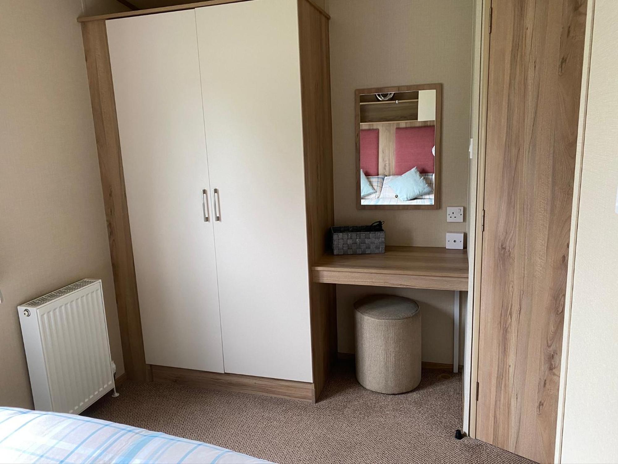 Tattershall Lakes Kingfisher Caravan 8 Berth With Hot Tub & Wifi Ngoại thất bức ảnh